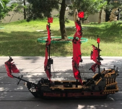 Pirátská loď Pomsta Mould King 13109 - Models
