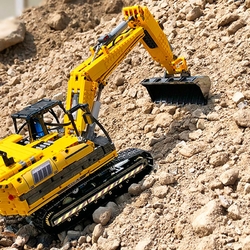 Bulldozer R/C Mould King model 13122S - Technique - kopie